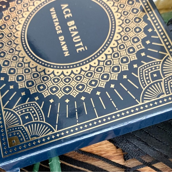 Ace Beautē Vintage Dawn Eyeshadow Palette 12 Vibrant Shades~Brand New In Box - Picture 11 of 14